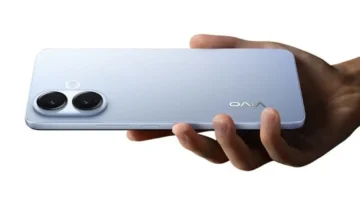 مواصفات جذابة.. هاتف Vivo V60 يدخل المنافسة بالفئة المتوسطة العليا بسعر مناسب